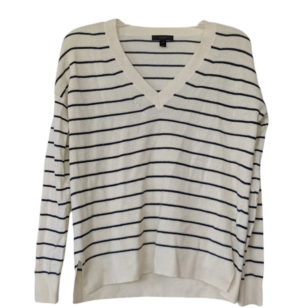J. Crew V Neck sweater Merino wool & cotton blend Women's extra small Cream